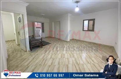 شقة - 3 غرف نوم - 1 حمام للايجار في شارع فؤاد - محطة الرمل - حي وسط - الاسكندرية