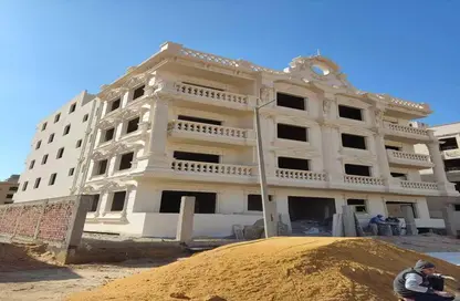 Apartment - 3 Bedrooms - 3 Bathrooms for sale in Juhayna Square - 6 October City - Giza