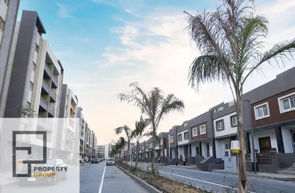 Apartment - 3 Bedrooms - 3 Bathrooms for sale in Rock Eden - Hadayek October - 6 October City - Giza