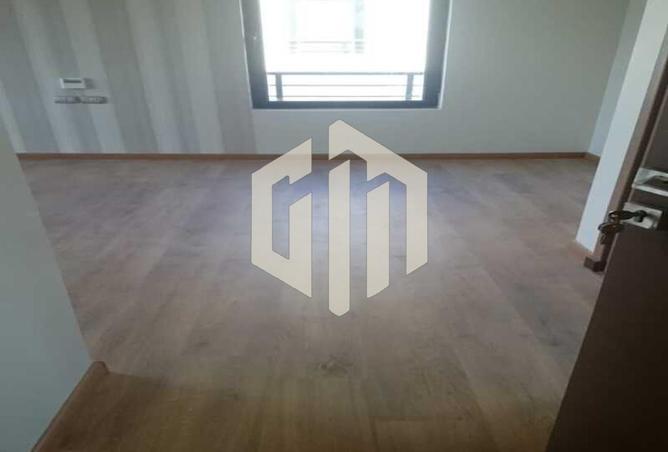 8067591 - Property Image 3