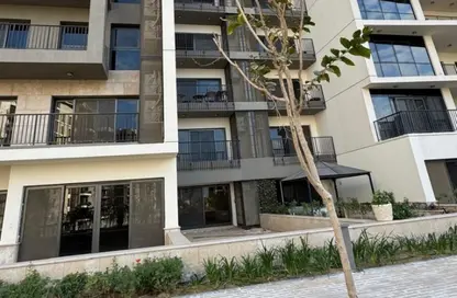 Apartment - 2 Bedrooms - 2 Bathrooms for sale in Village Views - Zed Towers - Sheikh Zayed Compounds - Sheikh Zayed City - Giza