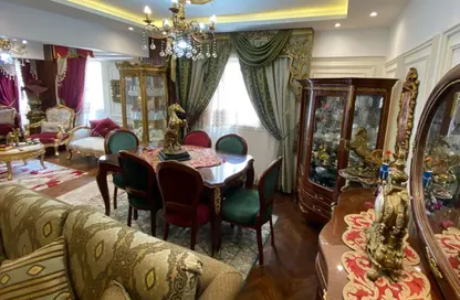 Apartment - 2 Bedrooms - 1 Bathroom for sale in Laurent - Hay Sharq - Alexandria