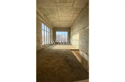Retail - Studio - 1 Bathroom for sale in Mohamed Naguib Axis - Abou El Houl - New Cairo City - Cairo