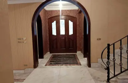تاون هاوس - 5 غرف نوم - 3 حمامات للبيع في حدائق المهندسين - الحي الرابع - الشيخ زايد - الجيزة