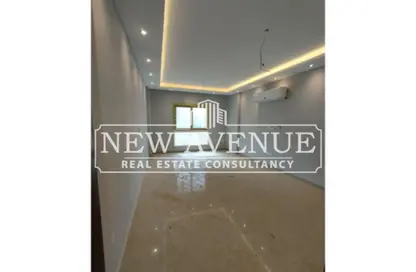 Apartment - 3 Bedrooms - 3 Bathrooms for sale in Mountain View iCity - 5th Settlement Compounds - The 5th Settlement - New Cairo City - Cairo