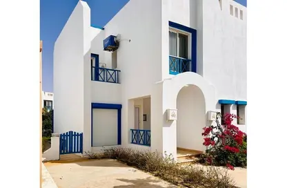 Villa - 3 Bedrooms - 3 Bathrooms for sale in Plage - Sidi Abdel Rahman - North Coast