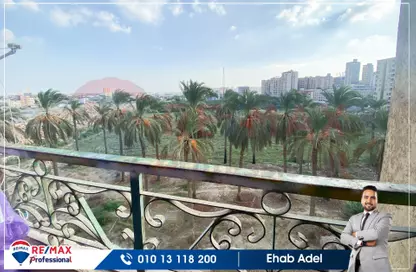 Apartment - 2 Bedrooms - 1 Bathroom for sale in Royal Plaza - El Montazah - Hay Than El Montazah - Alexandria