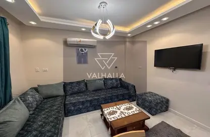 Apartment - 1 Bedroom - 1 Bathroom for rent in Al Gezira El Wosta St. (Yousef Kamel) - Zamalek - Cairo