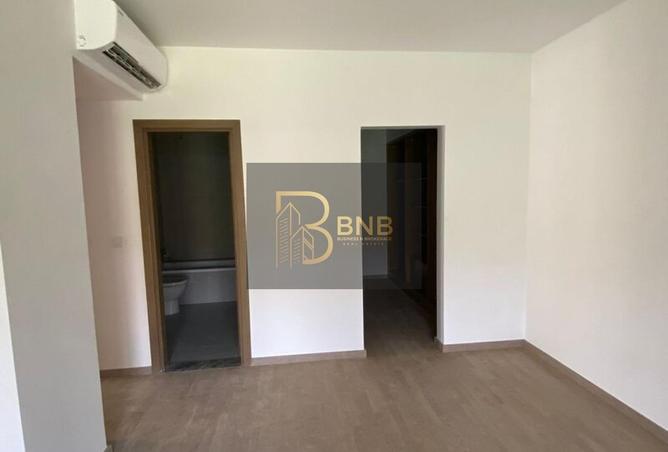 8005875 - Property Image 3