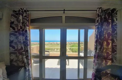 Chalet - 2 Bedrooms - 2 Bathrooms for rent in Telal Alamein - Sidi Abdel Rahman - North Coast