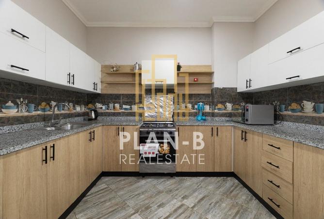 8061997 - Property Image 3