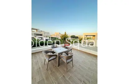 دوبلكس - 4 غرف نوم - 4 حمامات للبيع في هاسييندا باي - سيدي عبد الرحمن - الساحل الشمالي