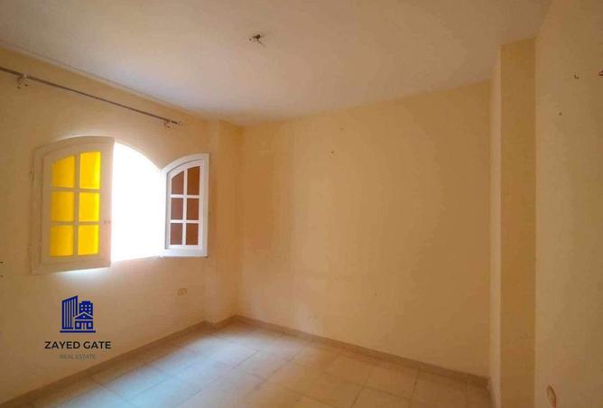 8100365 - Property Image 3