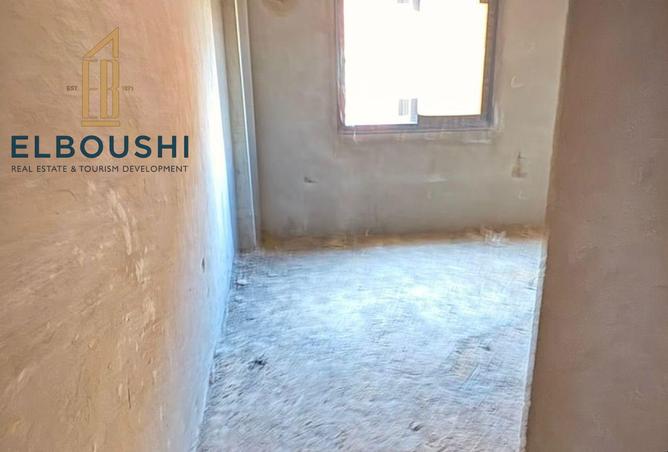 8302878 - Property Image 3