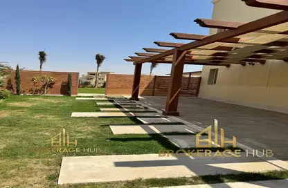 منزل مزدوج - 3 غرف نوم - 3 حمامات للايجار في سيليستا هيلز - اب تاون كايرو - المقطم - القاهرة