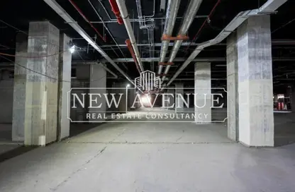 Office Space - Studio - 1 Bathroom for sale in Golden Gate - South Teseen St. - The 5th Settlement - New Cairo City - Cairo