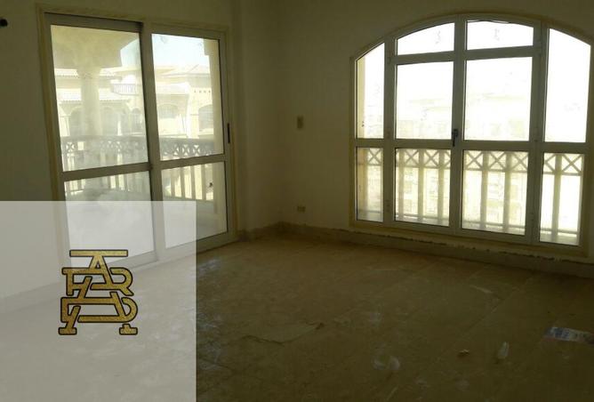 8200539 - Property Image 2