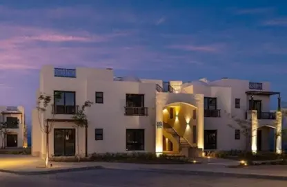 Chalet - 2 Bedrooms - 3 Bathrooms for sale in Makadi Orascom Resort - Makadi - Hurghada - Red Sea