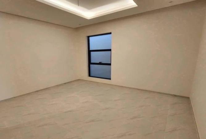 7960347 - Property Image 3