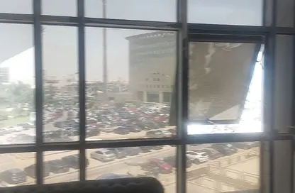مساحات مكتبية - استوديو - 2 حمامات للايجار في شارع مجمع البنوك - شارع التسعين الجنوبي - التجمع الخامس - مدينة القاهرة الجديدة - القاهرة