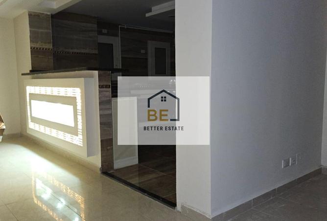 7863907 - Property Image 2