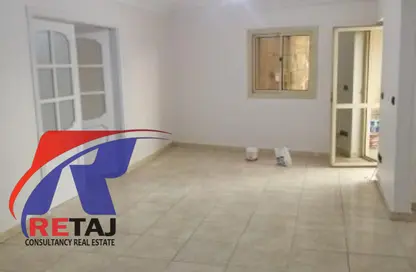 Apartment - 3 Bedrooms - 2 Bathrooms for rent in Mohammed Al Mokaled St. - 8th Zone - Nasr City - Cairo