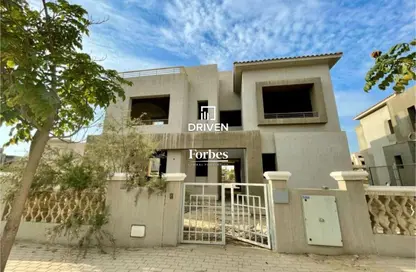 Villa - 5 Bedrooms - 5 Bathrooms for sale in Palm Hills Golf Extension - Al Wahat Road - 6 October City - Giza