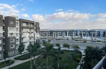 شقة - 3 غرف نوم - 2 حمامات للايجار في مدينتي - القاهرة