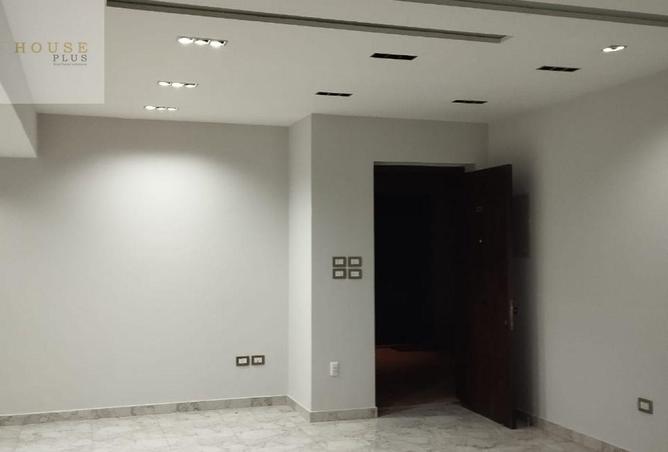 8352416 - Property Image 2