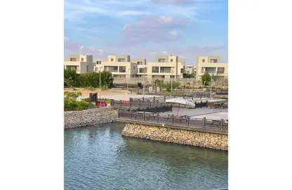 فيلا - 3 غرف نوم - 5 حمامات للبيع في كمبوند البروج - كمبوندات الشروق - مدينة الشروق - القاهرة