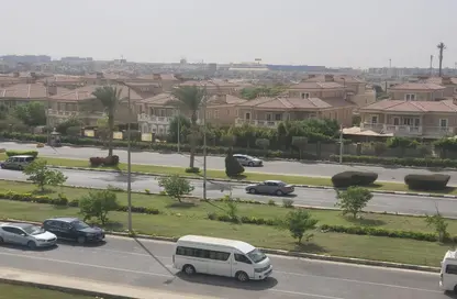Duplex - 3 Bedrooms - 3 Bathrooms for sale in Ganoob El Acadimia - New Cairo City - Cairo