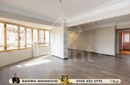 Apartment - 3 Bedrooms - 2 Bathrooms for sale in Bolkly - Hay Sharq - Alexandria