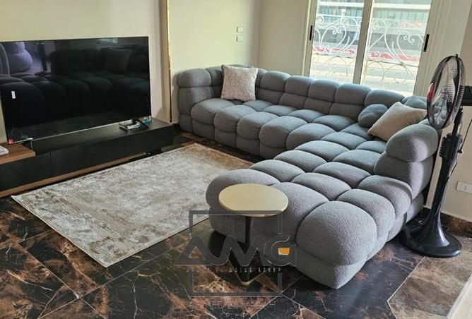 8312812 - Property Image 2