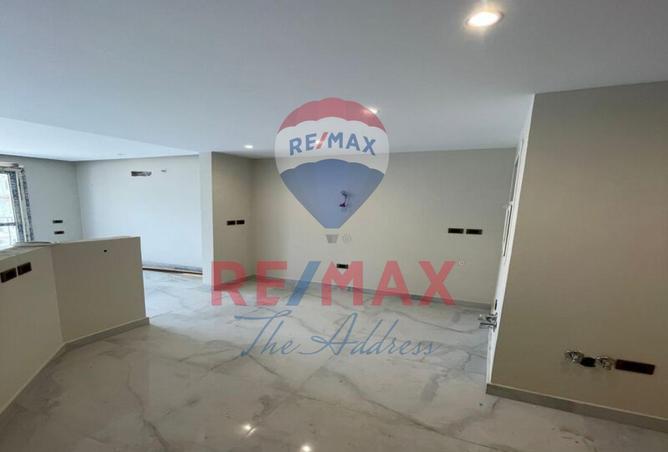 8124024 - Property Image 3