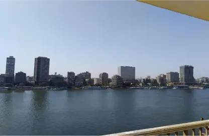 شقة - 3 غرف نوم - 4 حمامات للبيع في شارع كورنيش النيل - العجوزة - الجيزة
