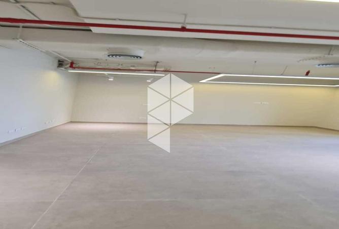 8253112 - Property Image 2