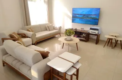 Apartment - 3 Bedrooms - 3 Bathrooms for sale in Ja'far ibn Abi Talib St. - El Yasmeen 4 - El Yasmeen - New Cairo City - Cairo