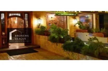 Restaurant - Studio - 2 Bathrooms for sale in District 5 - The 5th Settlement - New Cairo City - Cairo