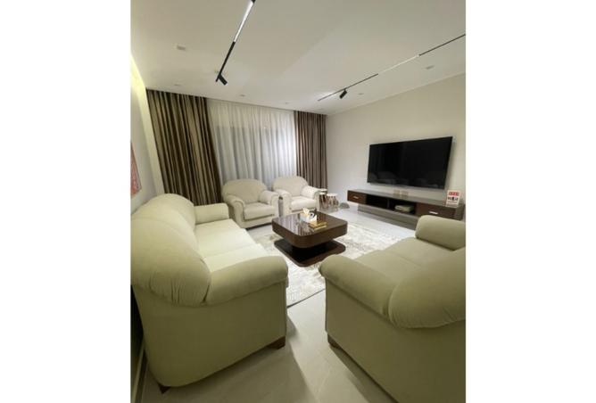 8250007 - Property Image 2