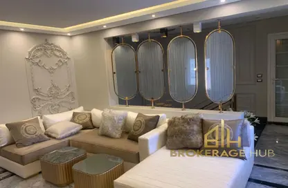 Apartment - 3 Bedrooms - 5 Bathrooms for rent in The Residences - Hyde Park - New Cairo City - Cairo