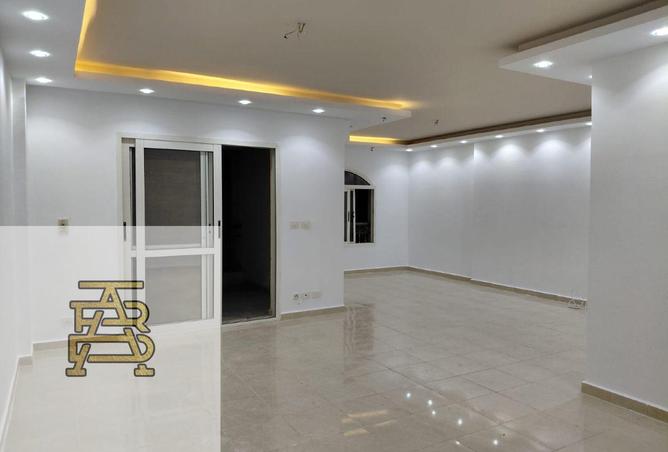 8372755 - Property Main Image