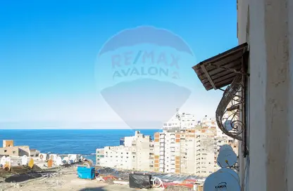 شقة - 2 غرف نوم - 1 حمام للبيع في ميامي - حي اول المنتزة - الاسكندرية