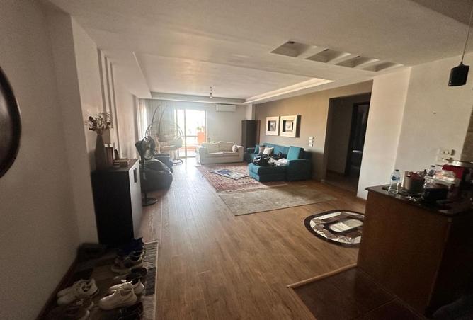 8225763 - Property Image 2