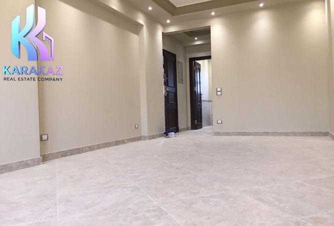 8100380 - Property Image 2