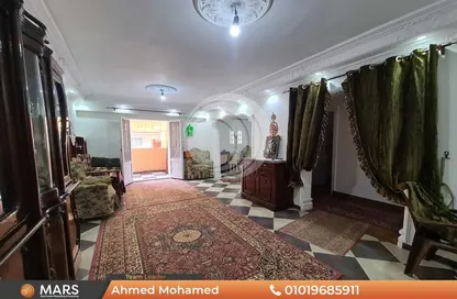 Apartment - 2 Bedrooms - 1 Bathroom for sale in Mortada Basha St. - Backus - Hay Sharq - Alexandria
