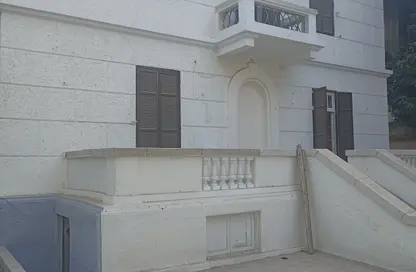 فيلا - استوديو - 6 حمامات للايجار في شارع المساحه - الدقي - الجيزة