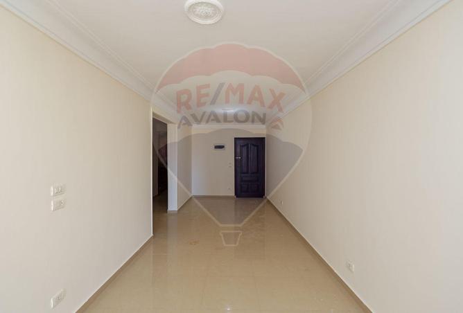 5816613 - Property Image 2