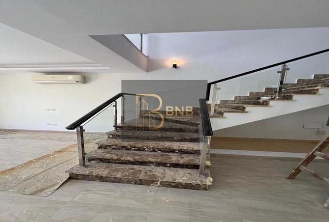 8029685 - Property Image 2