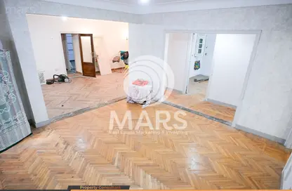 Apartment - 4 Bedrooms - 1 Bathroom for rent in Roushdy St. - Roushdy - Hay Sharq - Alexandria