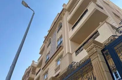 Apartment - 3 Bedrooms - 3 Bathrooms for sale in Beit Al Watan - Sheikh Zayed Compounds - Sheikh Zayed City - Giza